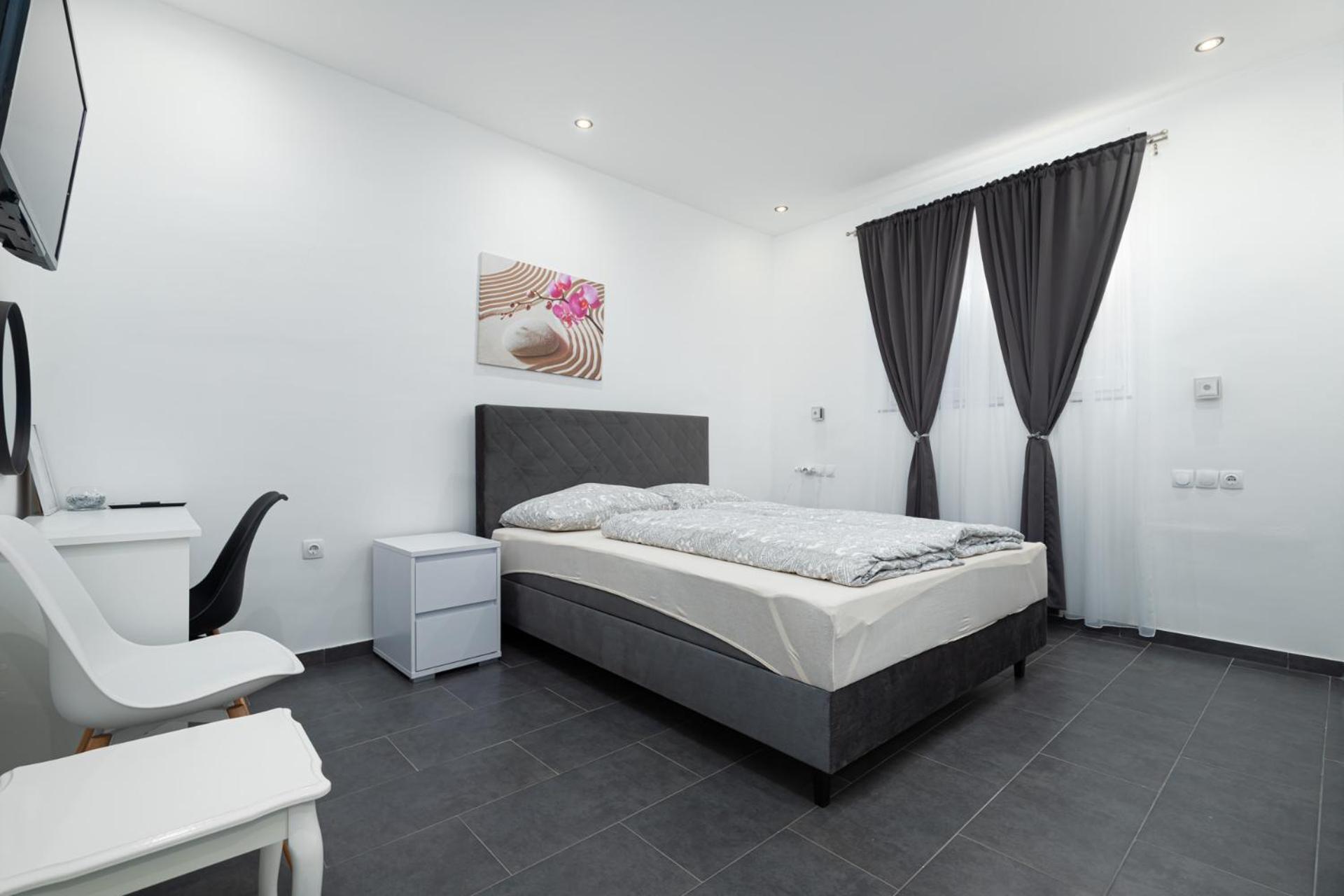 Rooms And Studio Flora Poreč Exterior foto