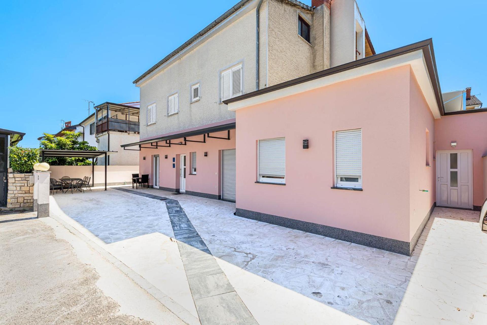 Rooms And Studio Flora Poreč Exterior foto